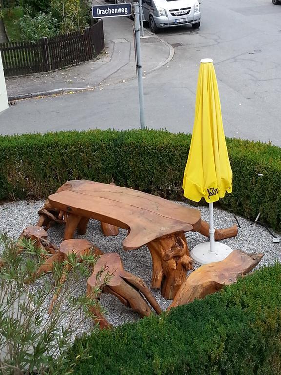 Готель Brucker Gastehaus Фюрстенфельдбрук Екстер'єр фото